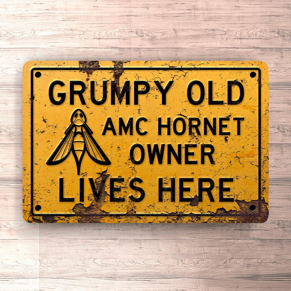 AMC Grumpy Old Amc Hornet Owner Lives Here Skilte, Musemåtte, Dørmåtte , Plakat-Skilte-AMC-Garage Culture Shop- garage - man cave - merchandise