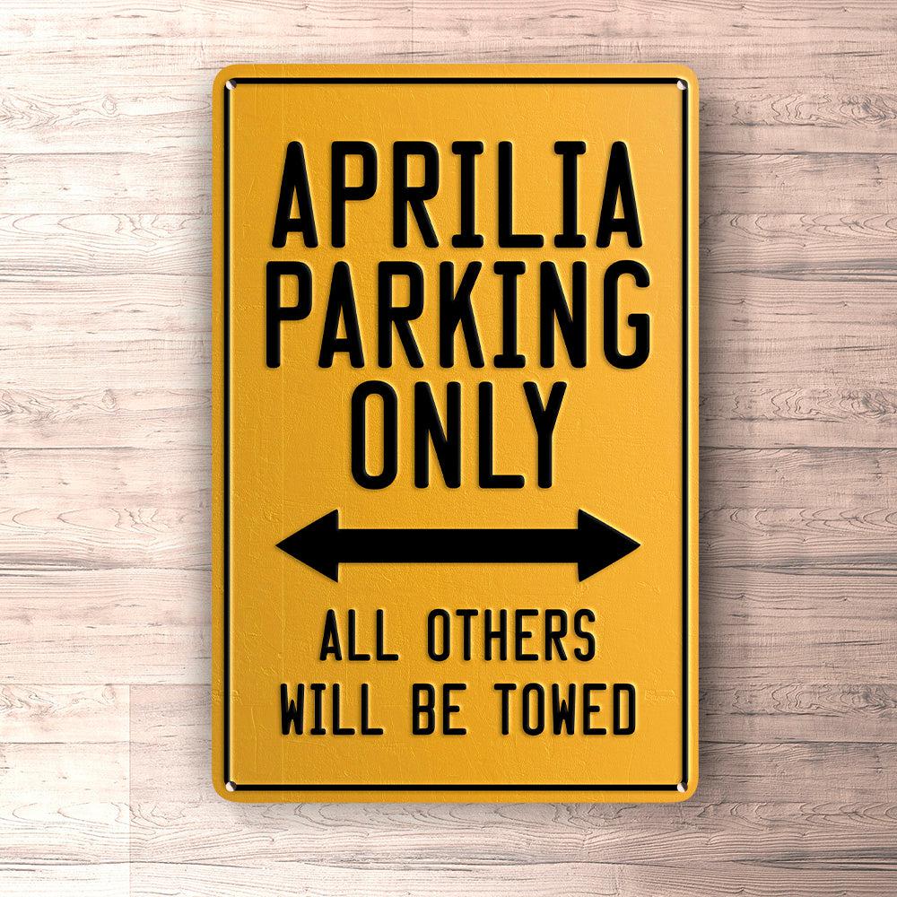 Aprilia Parking Only Skilte, Musemåtte, Dørmåtte , Plakat-Parking skilte-Aprilia-Garage Culture Shop- garage - man cave - merchandise