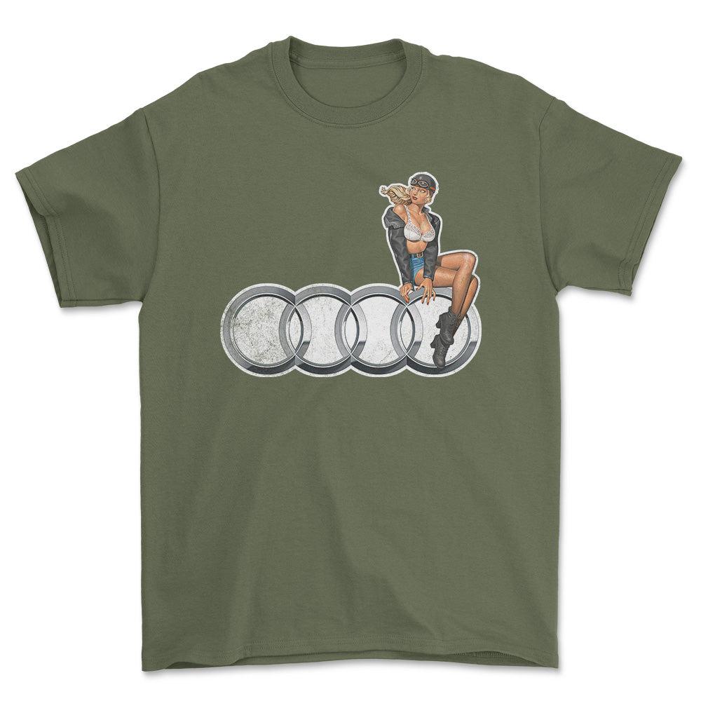 Audi Pinup - Unisex T-Shirt , Bomuld-Beklædning-Audi-Grøn Militær-S-Forside-Garage Culture Shop- garage - man cave - merchandise