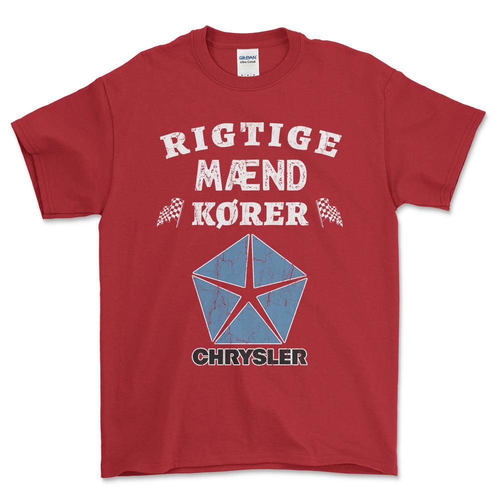 Chrysler Rigtige Mænd Kører - Unisex T-Shirt , Bomuld-Beklædning-Chrysler-Rød-S-Forside-Garage Culture Shop- garage - man cave - merchandise
