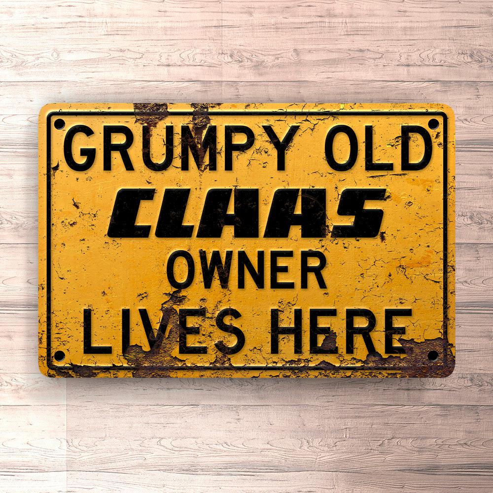 Claas Grumpy Old Claas Owner Lives Here Skilte, Musemåtte, Dørmåtte , Plakat-Skilte-Claas-Garage Culture Shop- garage - man cave - merchandise