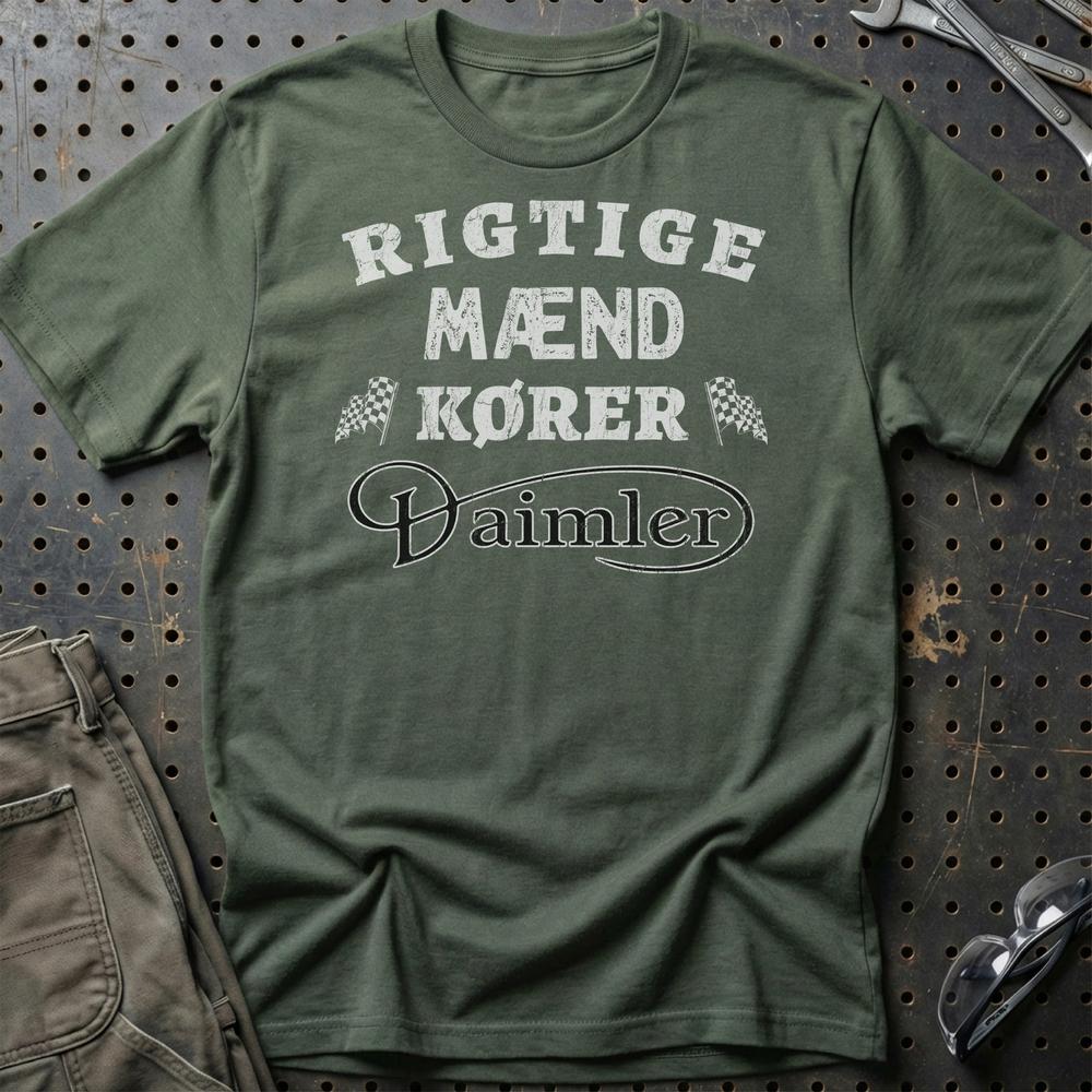 Daimler Rigtige Mænd Kører - Unisex T-Shirt , Bomuld-Beklædning-Daimler-Grøn Militær-S-Garage Culture Shop- garage - man cave - merchandise