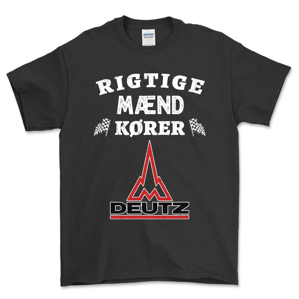 Deutz Rigtige Mænd Kører - Unisex T-Shirt , Bomuld-Beklædning-Deutz-Sort-S-Forside-Garage Culture Shop- garage - man cave - merchandise