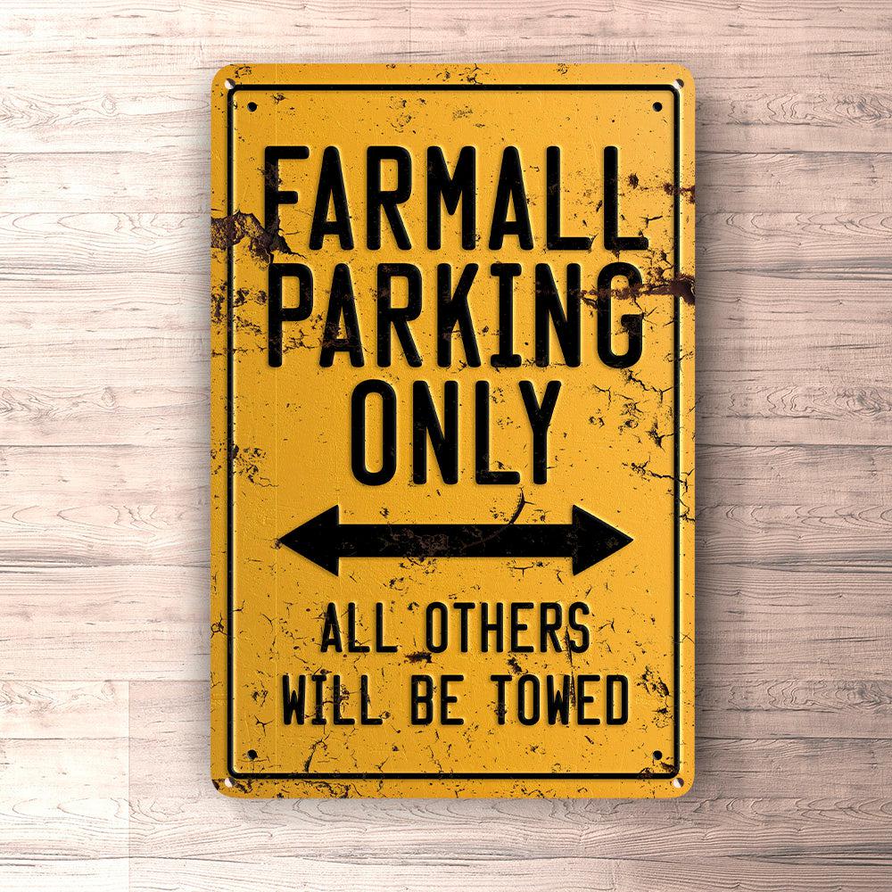 Farmall Parking Only Skilte, Musemåtte, Dørmåtte , Plakat-Parking skilte-Farmall-Garage Culture Shop- garage - man cave - merchandise