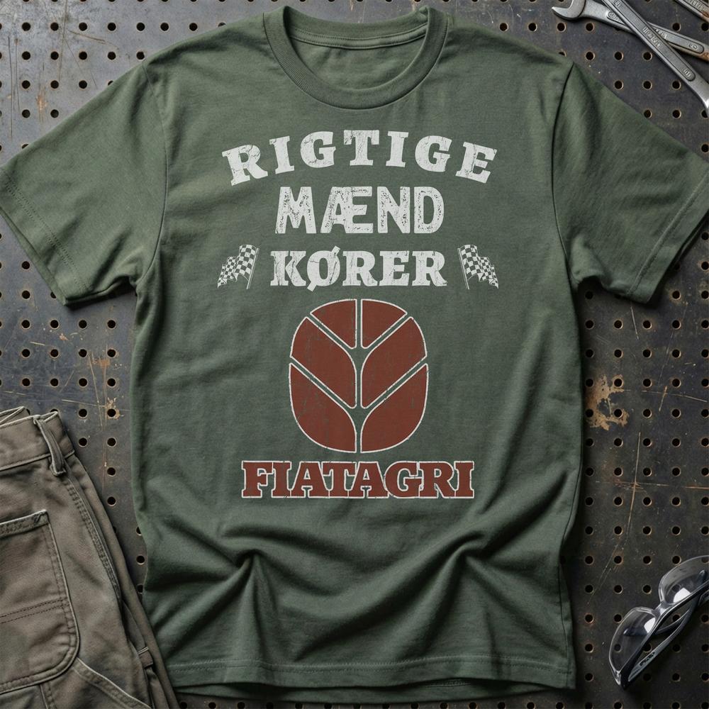 Fiatagri Rigtige Mænd Kører - Unisex T-Shirt , Bomuld-Beklædning-Fiatagri-Grøn Militær-S-Garage Culture Shop- garage - man cave - merchandise
