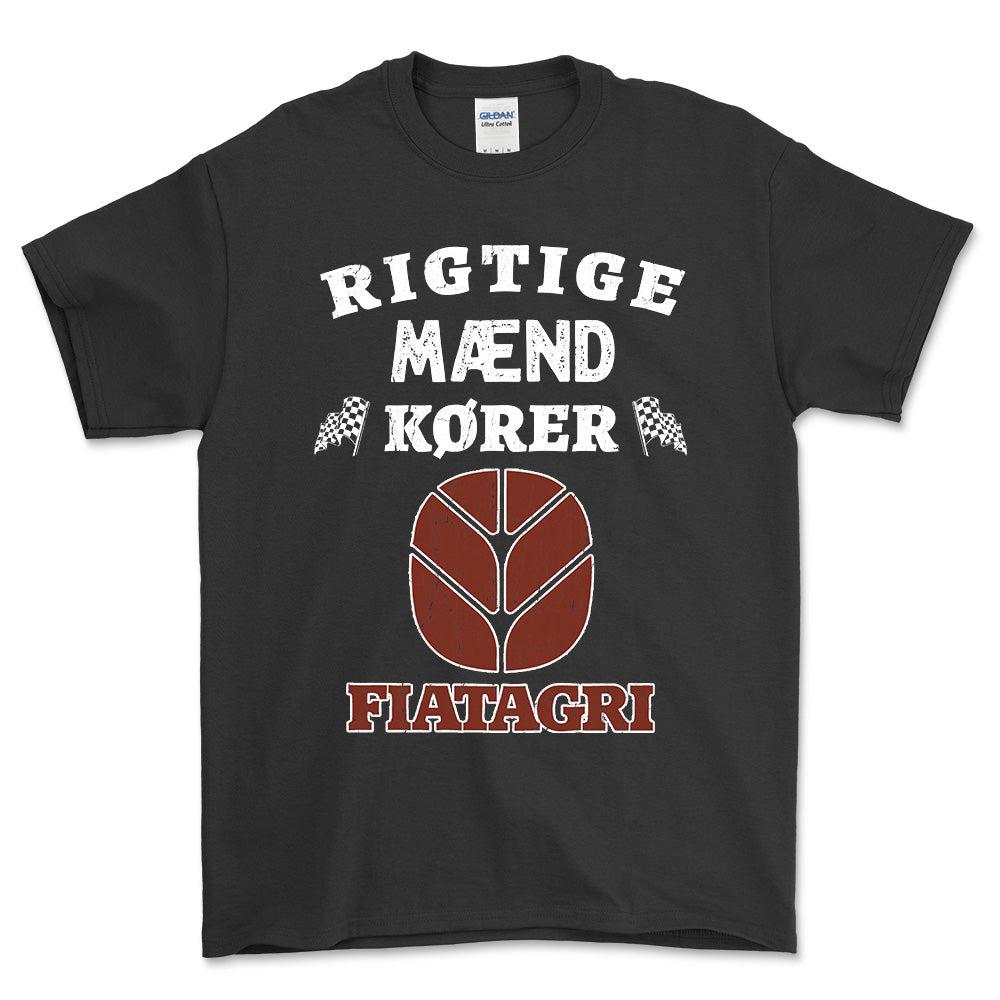 Fiatagri Rigtige Mænd Kører - Unisex T-Shirt , Bomuld-Beklædning-Fiatagri-Sort-S-Forside-Garage Culture Shop- garage - man cave - merchandise