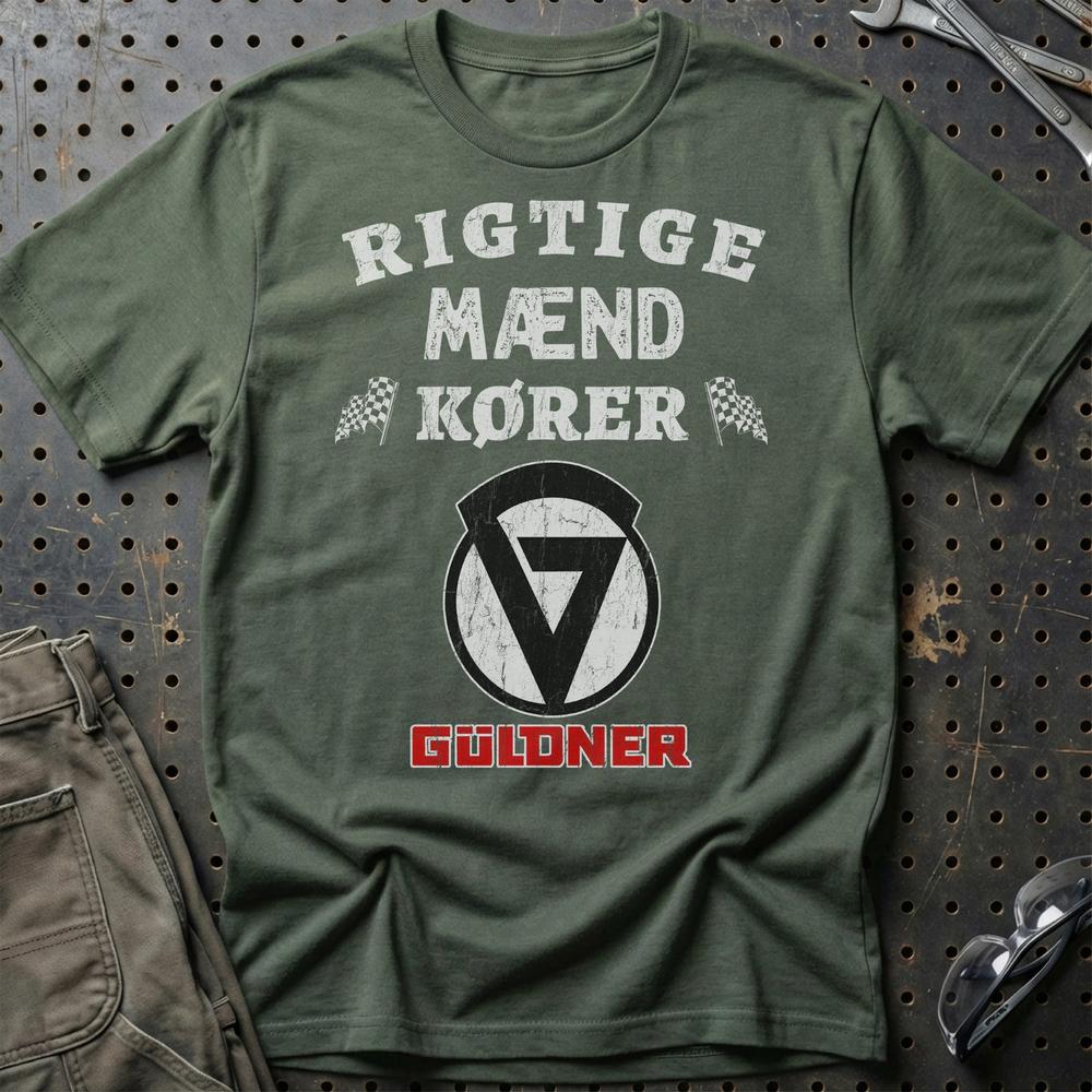 Hanomag Rigtige Mænd Kører - Unisex T-Shirt , Bomuld-Beklædning-Hanomag-Grøn Militær-S-Garage Culture Shop- garage - man cave - merchandise