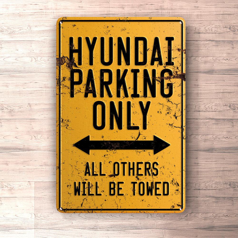 Hyundai Parking Only Skilte, Musemåtte, Dørmåtte-Parking skilte-Hyundai-Garage Culture Shop- garage - man cave - merchandise