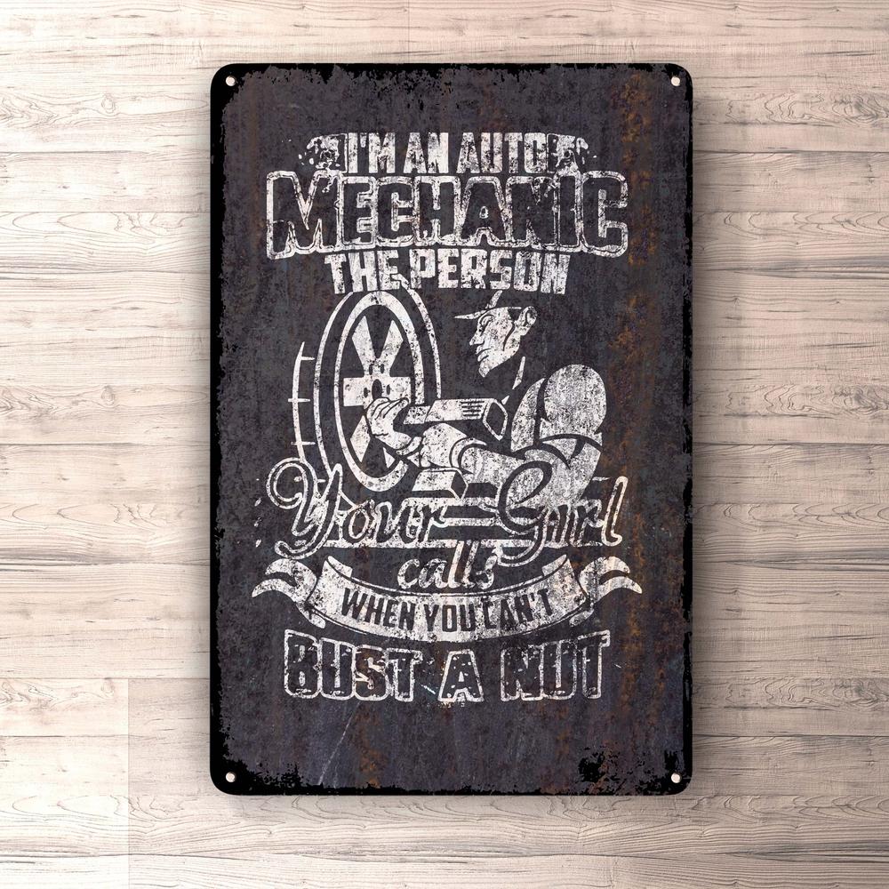 I'M An Auto Mechanic The Person Your Girl Calls When You Cant Bust A Nut Skilte, Musemåtte, Dørmåtte-Skilte-Funny Garage-Garage Culture Shop- garage - man cave - merchandise