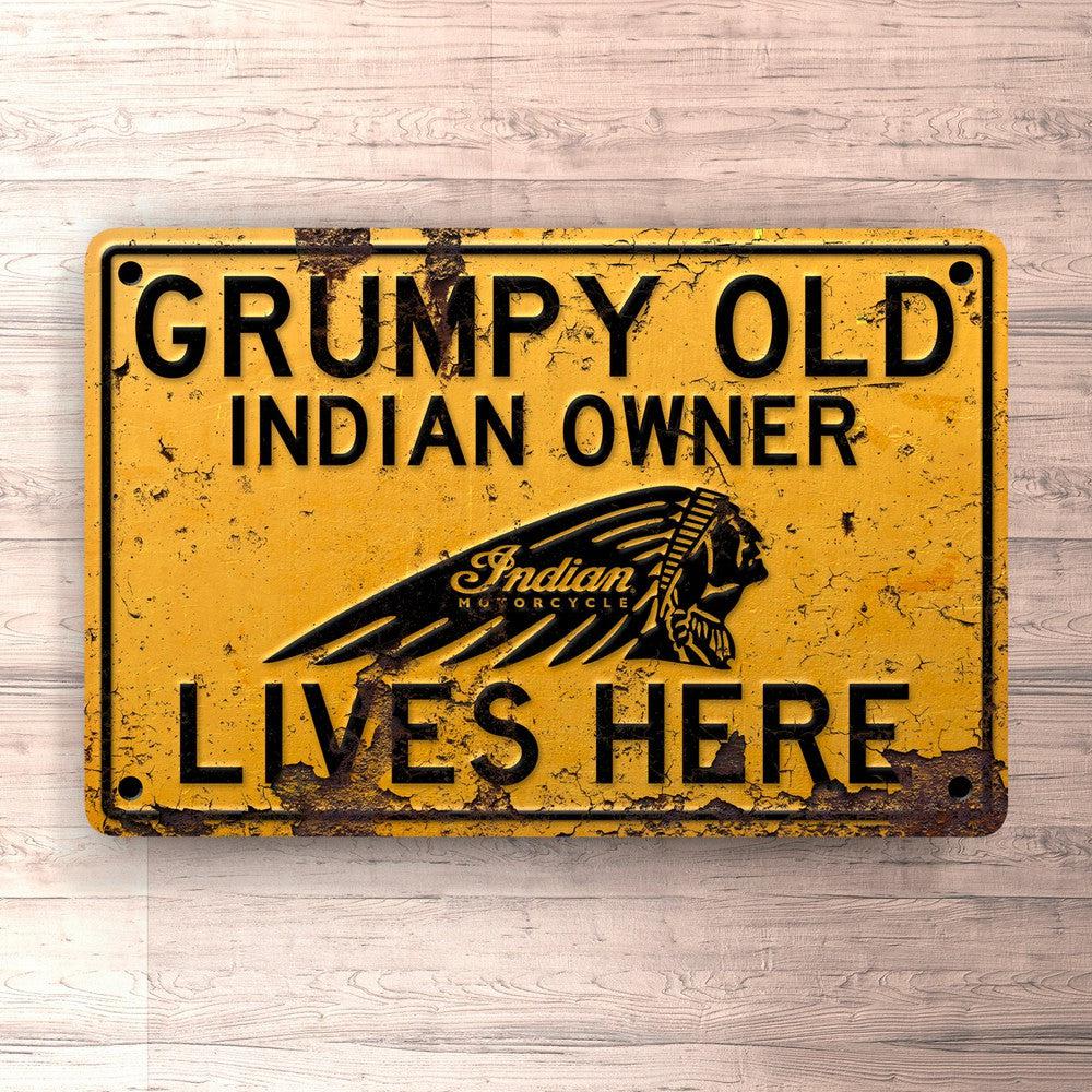 Indian Grumpy Old Indian Owner Lives Here Skilte, Musemåtte, Dørmåtte , Plakat-Skilte-Indian-Garage Culture Shop- garage - man cave - merchandise