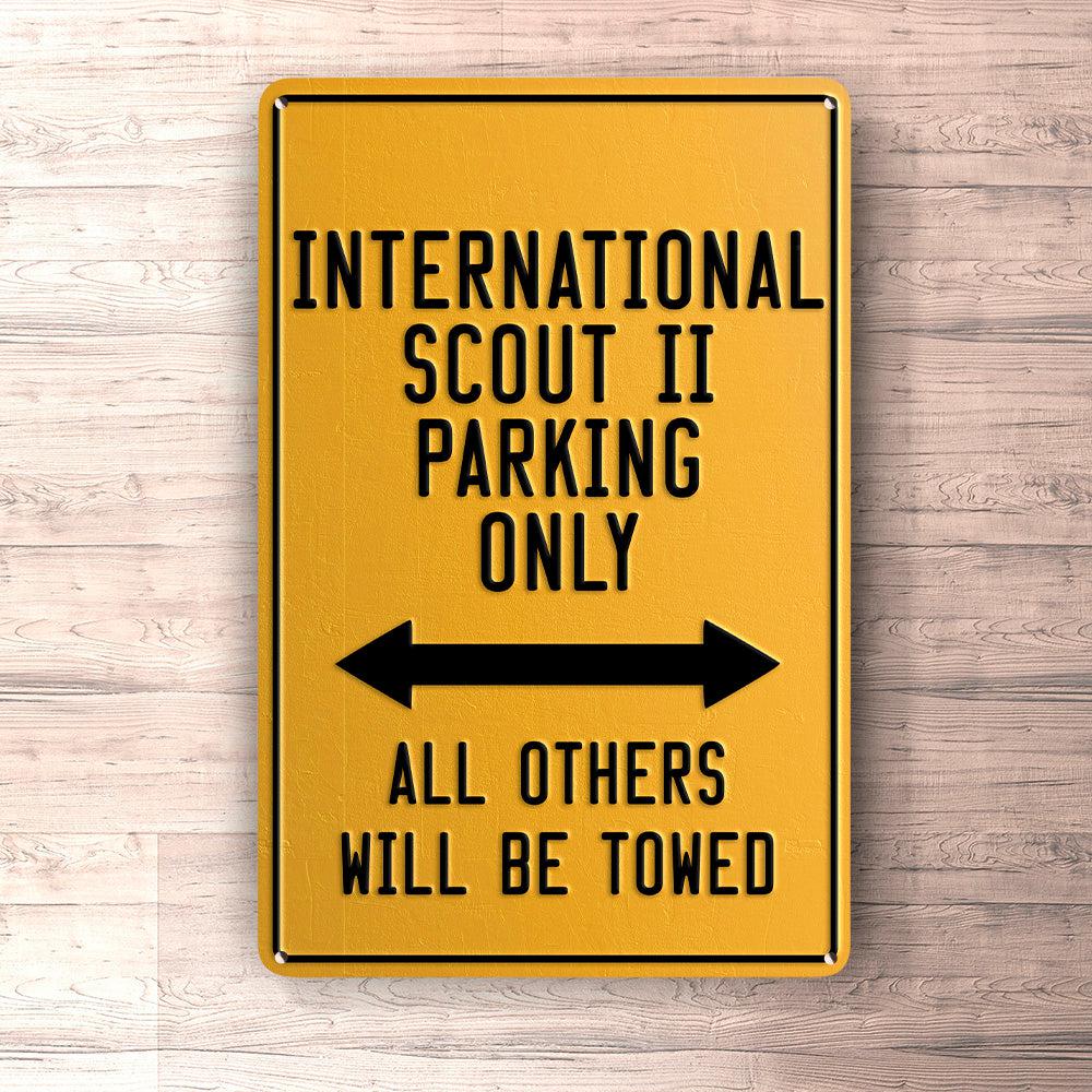International Scout Ii Parking Only Skilte, Musemåtte, Dørmåtte , Plakat-Parking skilte-International Scout-Garage Culture Shop- garage - man cave - merchandise