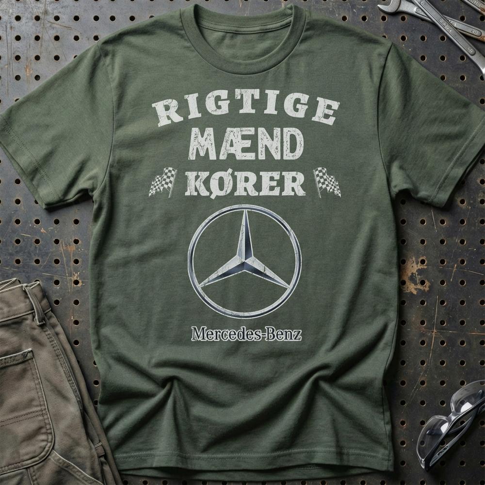 Mercedes Rigtige Mænd Kører - Unisex T-Shirt , Bomuld-Beklædning-Mercedes-Grøn Militær-S-Garage Culture Shop- garage - man cave - merchandise