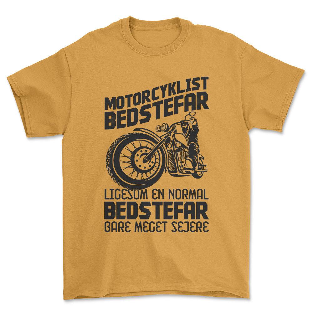 Motorcyklist Bedstefar Ligesom En Normal Bedstefar Bare Meget Sejere Unisex T-Shirt , Bomuld-Beklædning-Motorcyklist-Guld-S-Forside-Garage Culture Shop- garage - man cave - merchandise