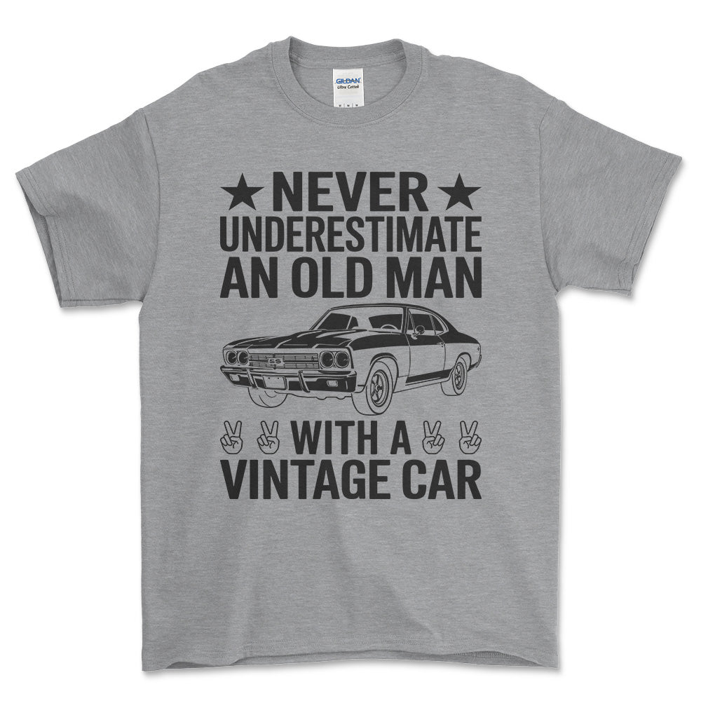 Never Understimate An Old Man With A Vintage Car T-Shirt , Bomuld-Beklædning-Garage Culture-Grå Sport-S-Forside-Garage Culture Shop- garage - man cave - merchandise