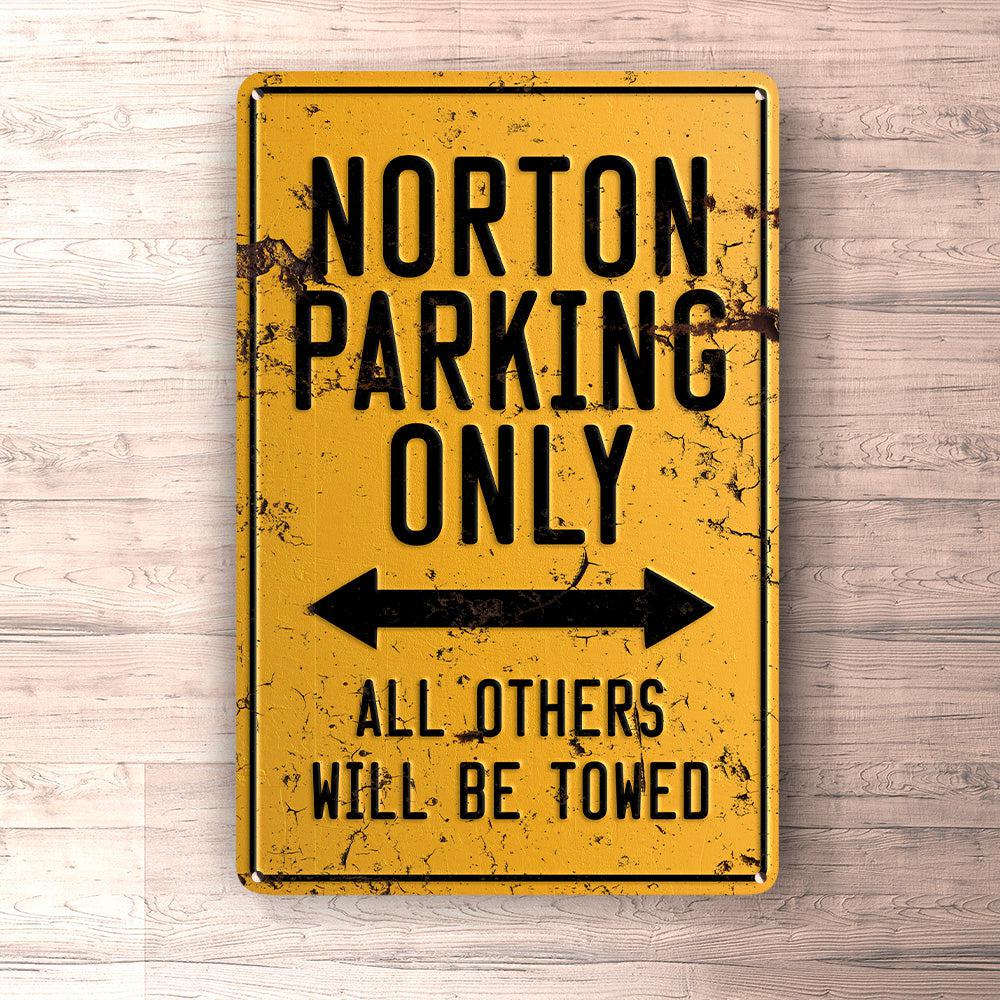 Norton Parking Only Skilte, Musemåtte, Dørmåtte-Parking skilte-Norton-Garage Culture Shop- garage - man cave - merchandise