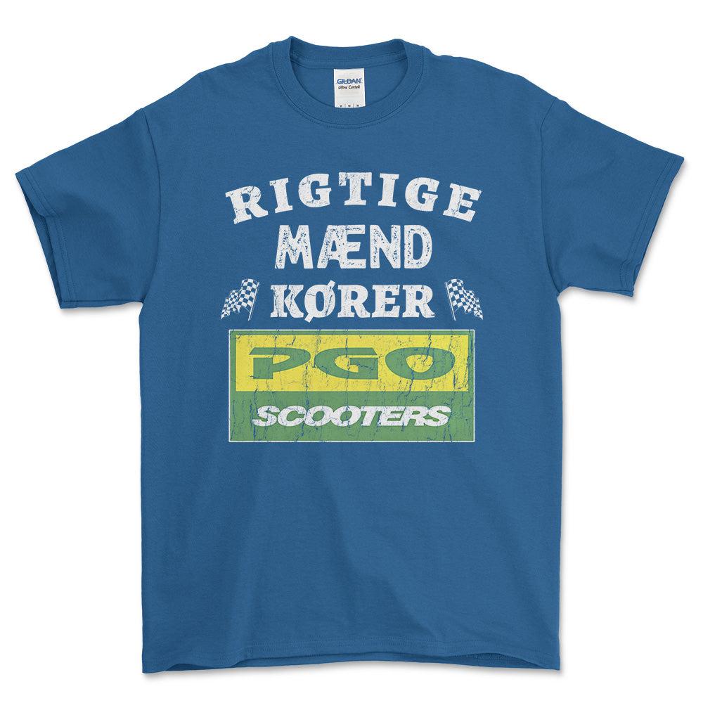 PGO Rigtige Mænd Kører - Unisex T-Shirt , Bomuld-Beklædning-PGO-Blå Royal-S-Forside-Garage Culture Shop- garage - man cave - merchandise