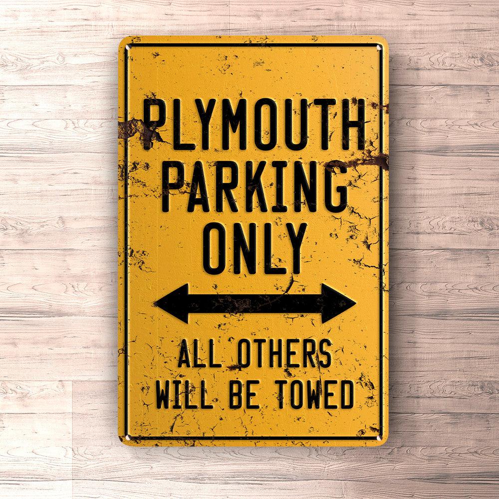 Plymouth Parking Only Skilte, Musemåtte, Dørmåtte-Parking skilte-Plymouth-Garage Culture Shop- garage - man cave - merchandise