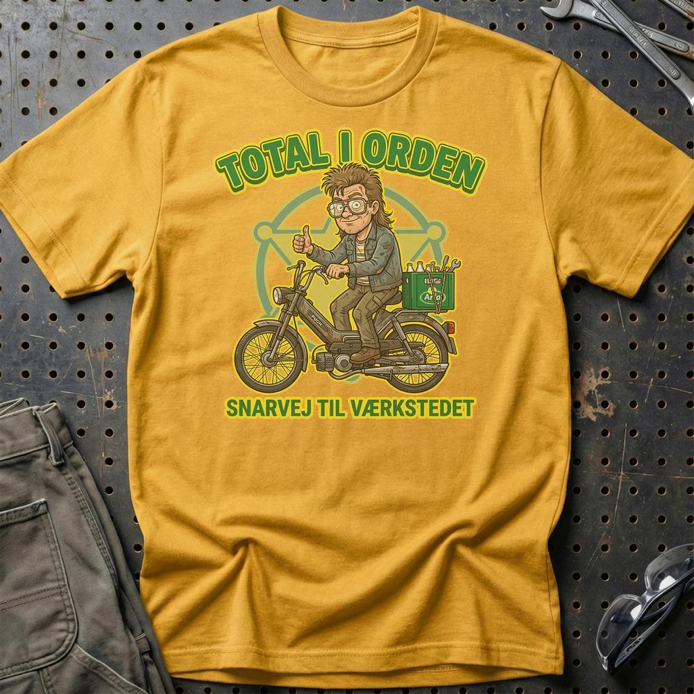 Puch Total I Orden - Unisex T-Shirt , Bomuld-Beklædning-Puch-Guld-S-Garage Culture Shop- garage - man cave - merchandise