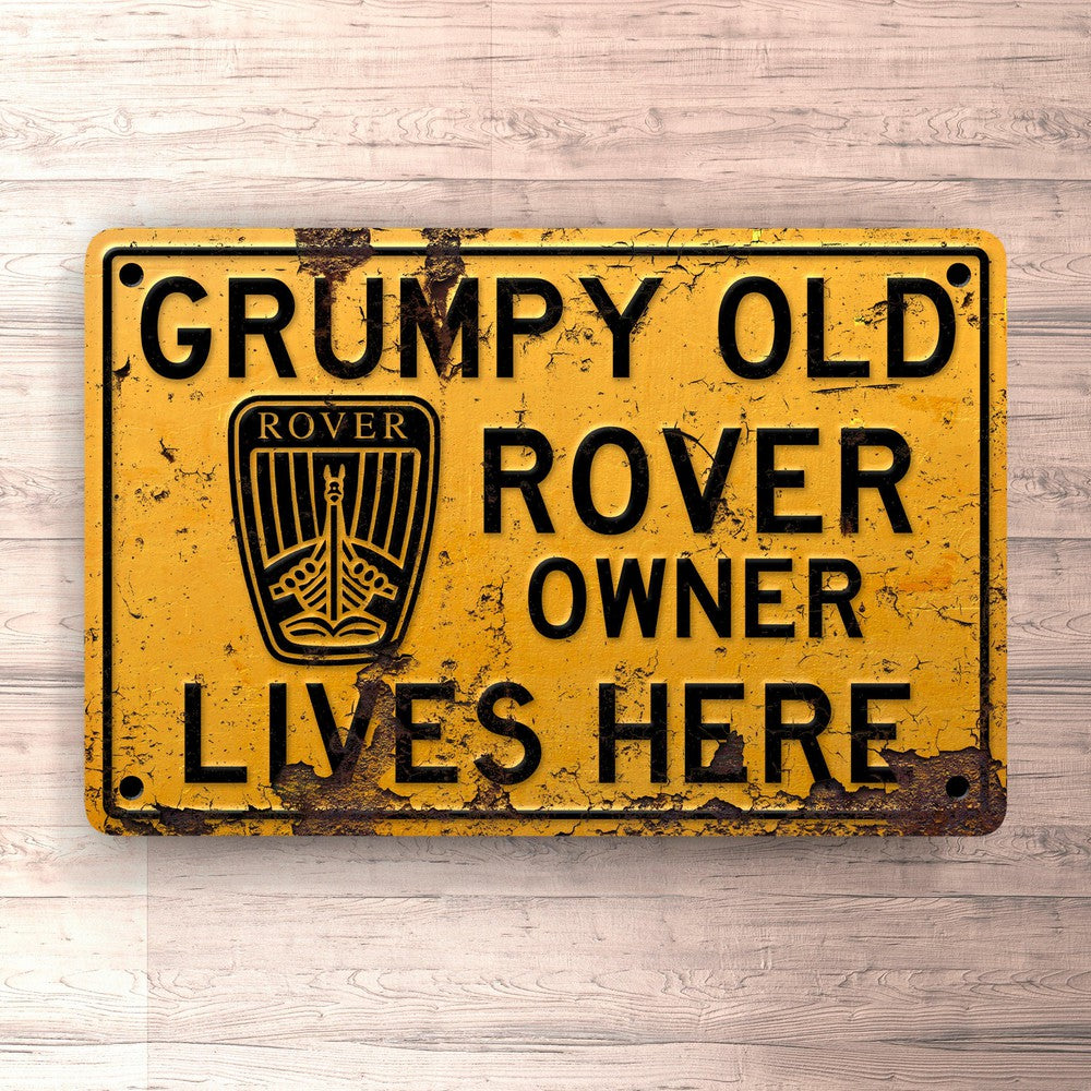 Rover Grumpy Old Rover Owner Lives Here Skilte, Musemåtte, Dørmåtte-Skilte-Rover-Garage Culture Shop- garage - man cave - merchandise