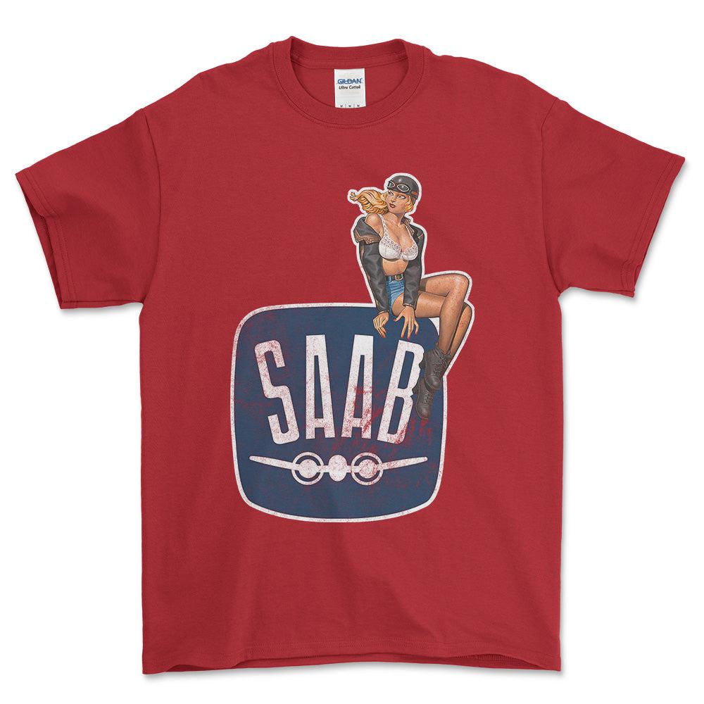 Saab Pinup - Unisex T-Shirt , Bomuld-Beklædning-Saab-Rød-S-Forside-Garage Culture Shop- garage - man cave - merchandise