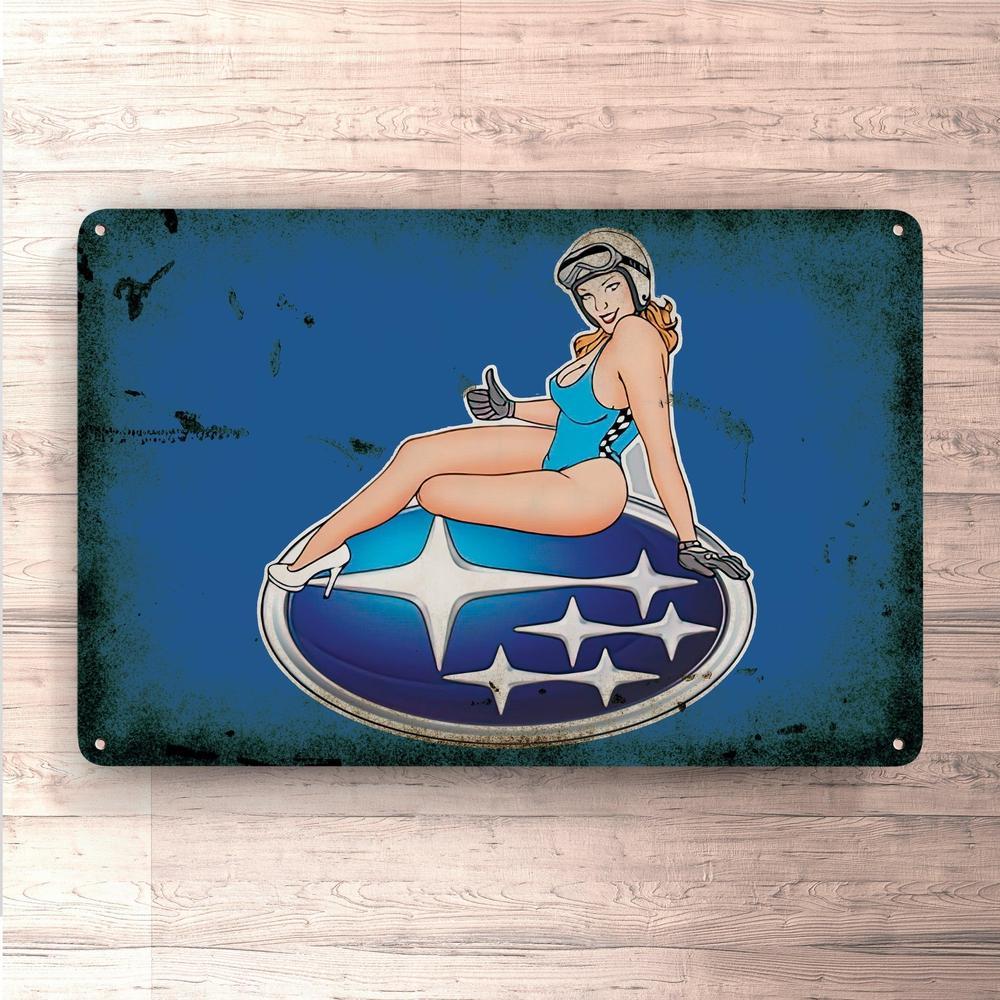 Subaru Pin-Up Vintage Skilte, Musemåtte, Dørmåtte-Skilte-Subaru-Garage Culture Shop- garage - man cave - merchandise