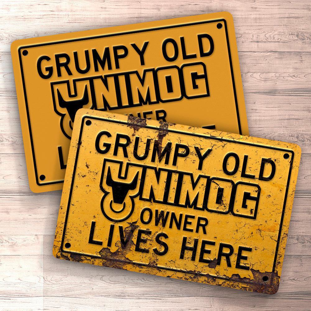 Unimog Grumpy Old Unimog Nr 1 Owner Lives Here Skilte, Musemåtte, Dørmåtte , Plakat-Skilte-Unimog-Garage Culture Shop- garage - man cave - merchandise
