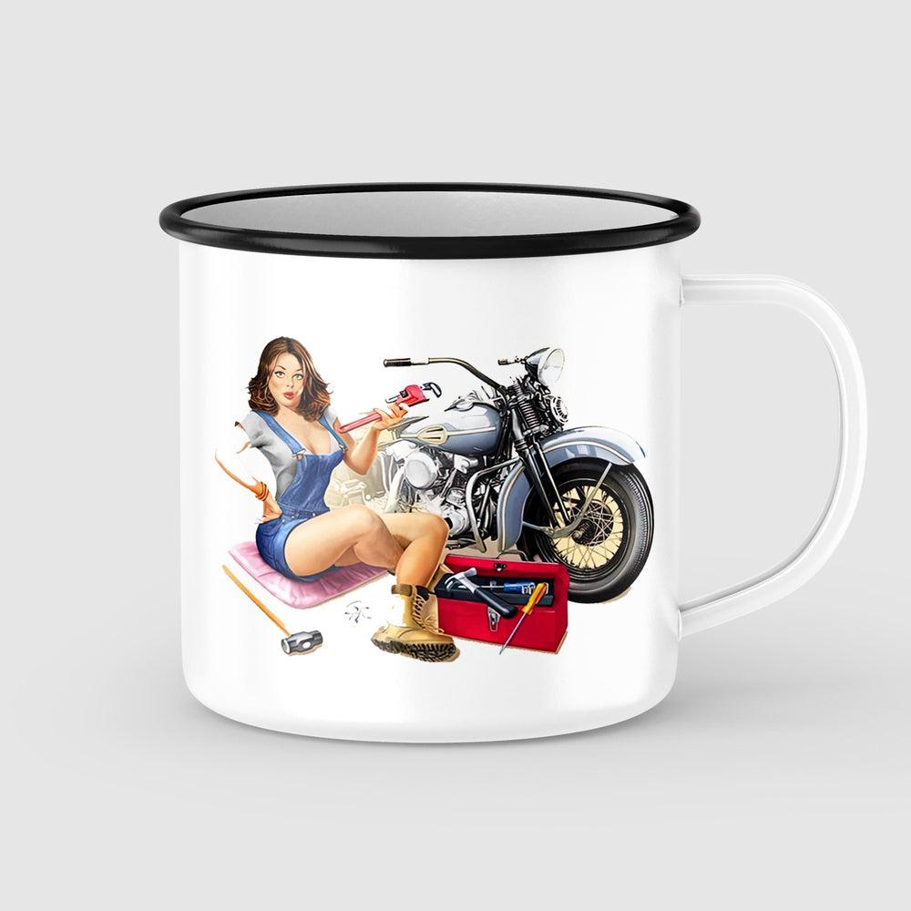 Bike Service Pin-Up Vintage Emaljekrus-Krus-Vintage Garage-Garage Culture Shop- garage - man cave - merchandise