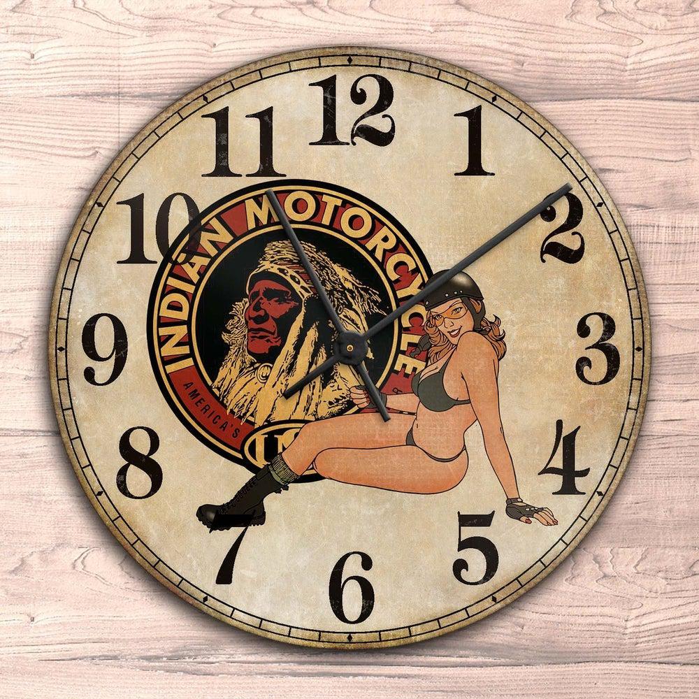 Indian Pin-Up Vintage Vægur Rundt-Clock-Indian-Garage Culture Shop- garage - man cave - merchandise