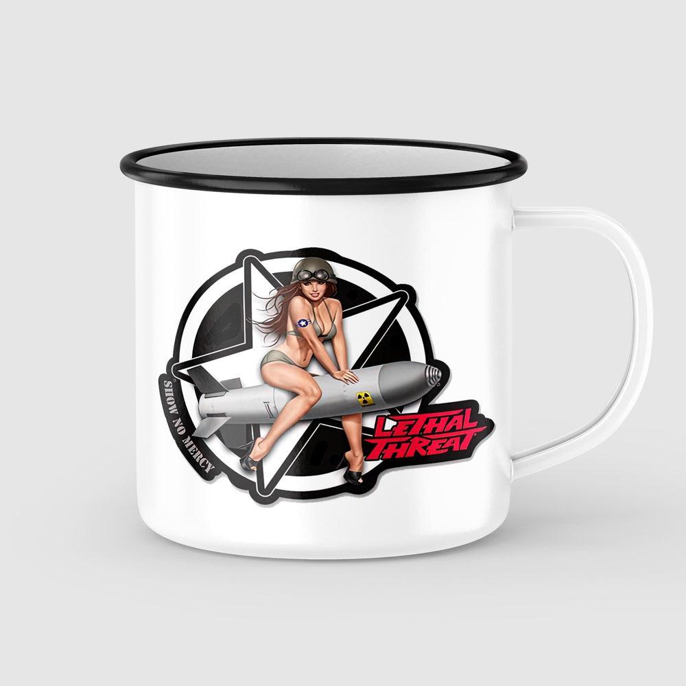 Lethal Threat Bomb Pin-Up Vintage Emaljekrus-Krus-Vintage Garage-Garage Culture Shop- garage - man cave - merchandise