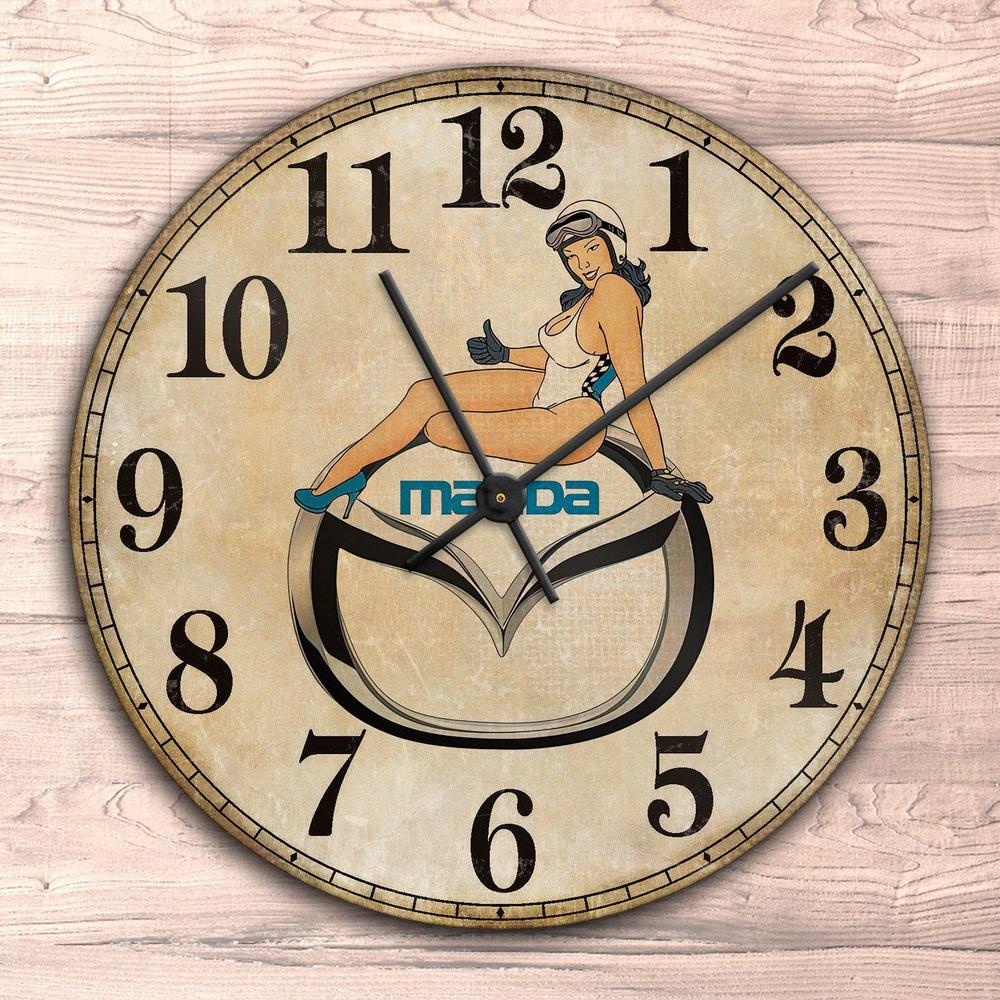 Mazda Pin-Up Vintage Vægur Rundt-Clock-Mazda-Garage Culture Shop- garage - man cave - merchandise