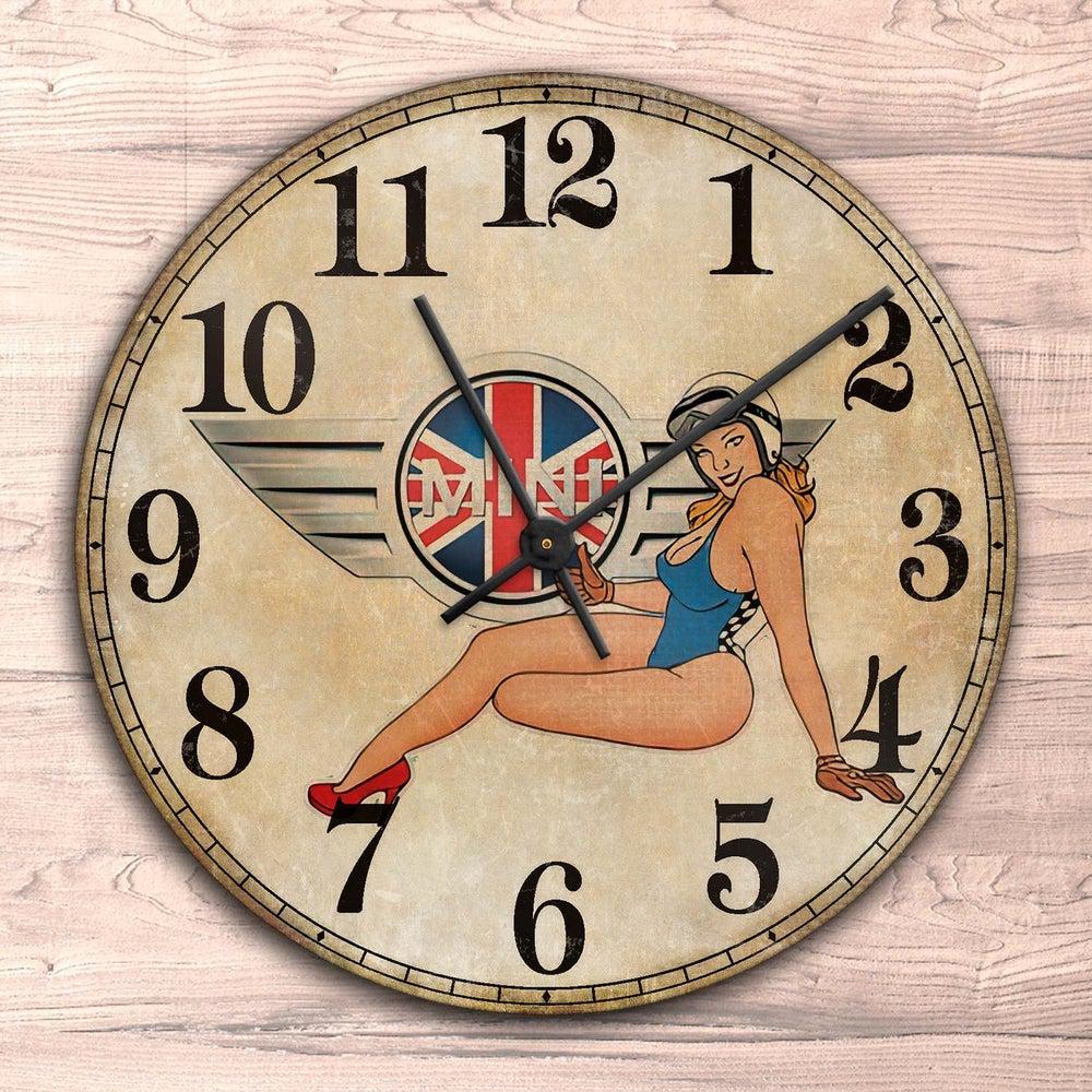 Mini Pin-Up Vintage Vægur Rundt-Clock-Mini-Garage Culture Shop- garage - man cave - merchandise