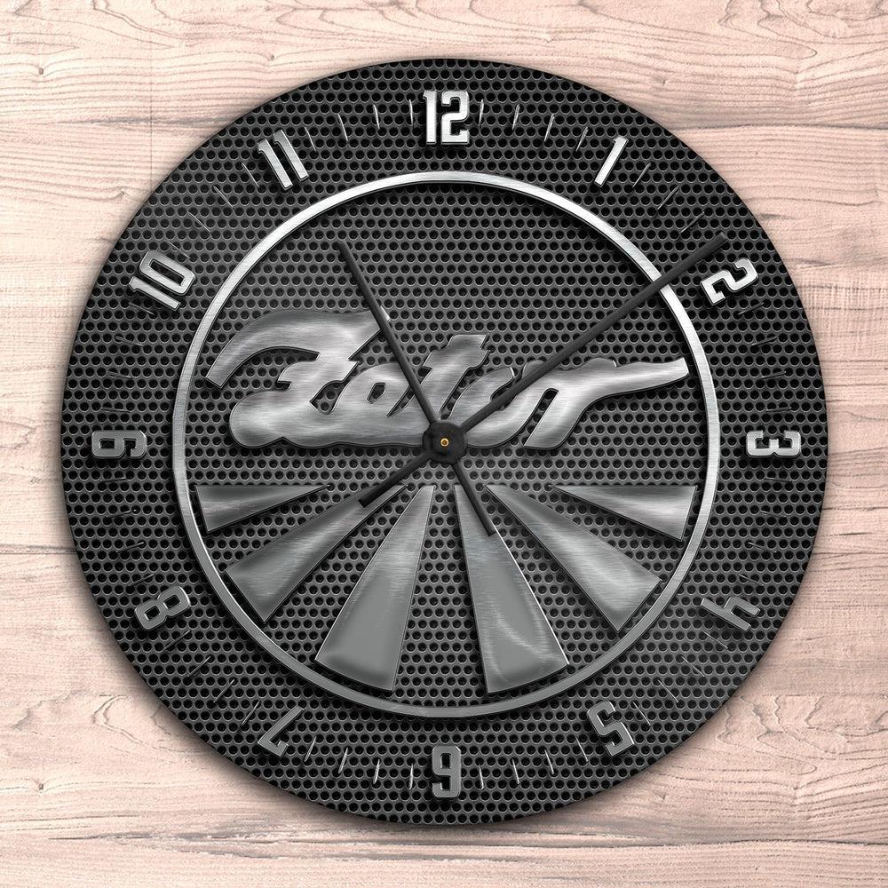 Zetor Vægur Rundt-Clock-Zetor-Garage Culture Shop- garage - man cave - merchandise