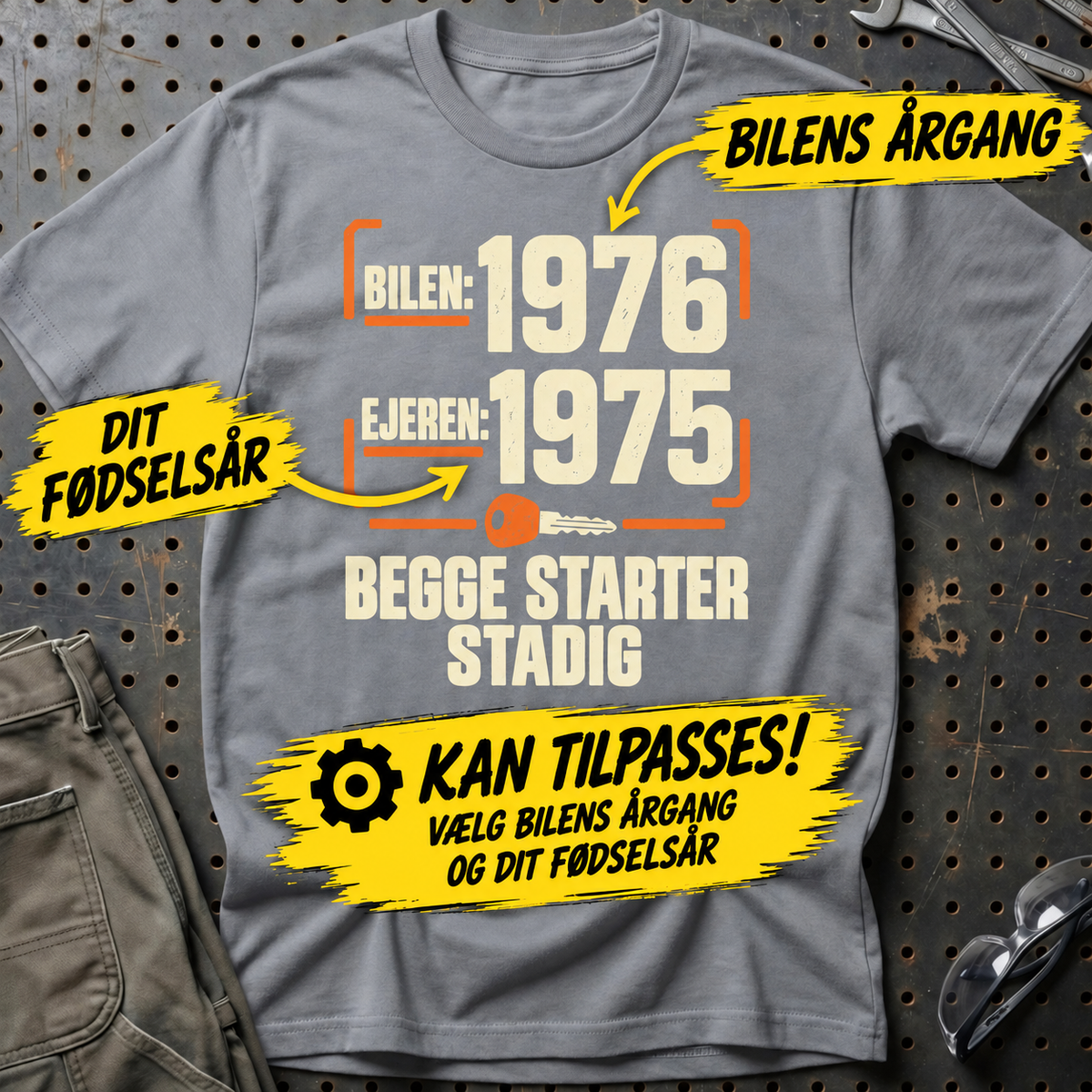 Personlig – Bilen og ejeren: Begge starter stadig – T-shirt med årstal