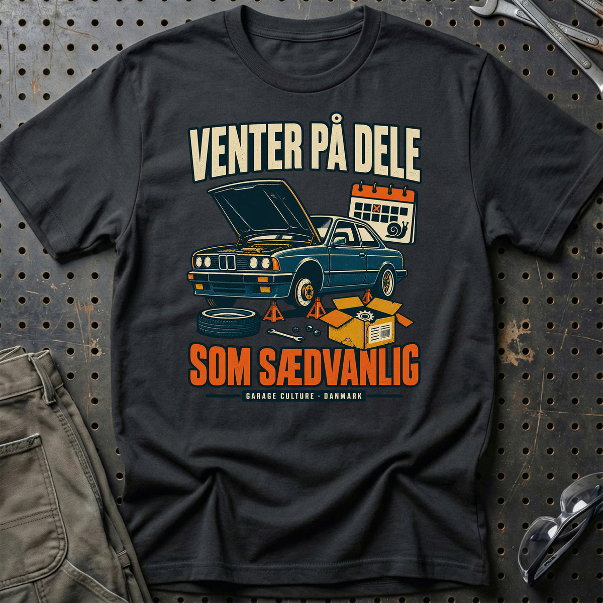 Venter På Dele T-Shirt