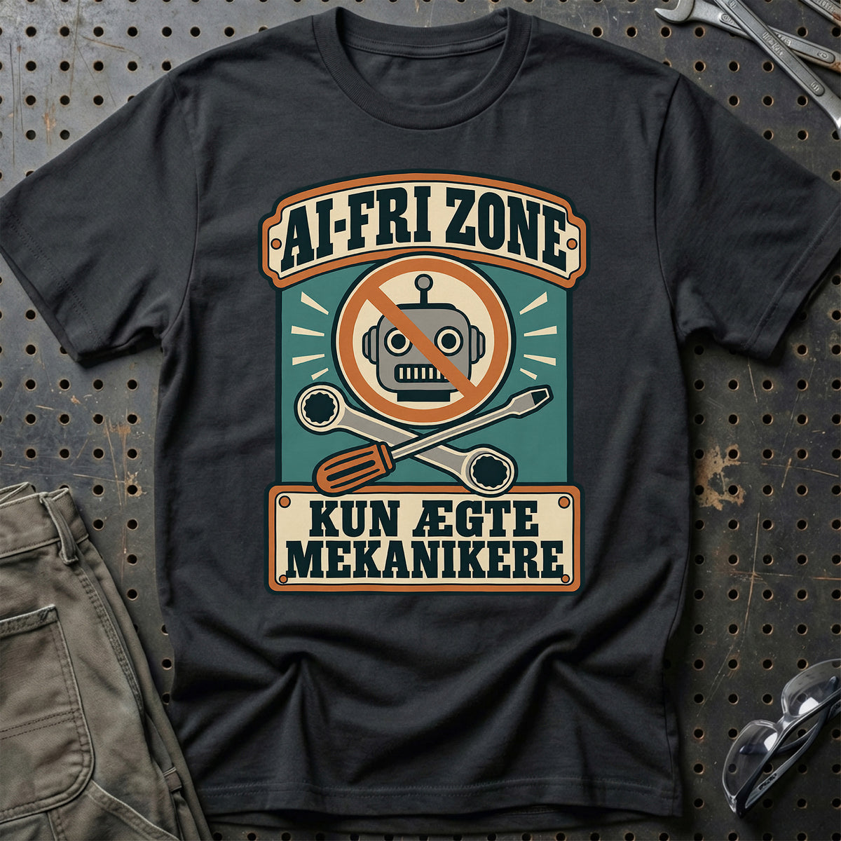 
AI-fri zone – Kun ægte mekanikere T-Shirt – Sort