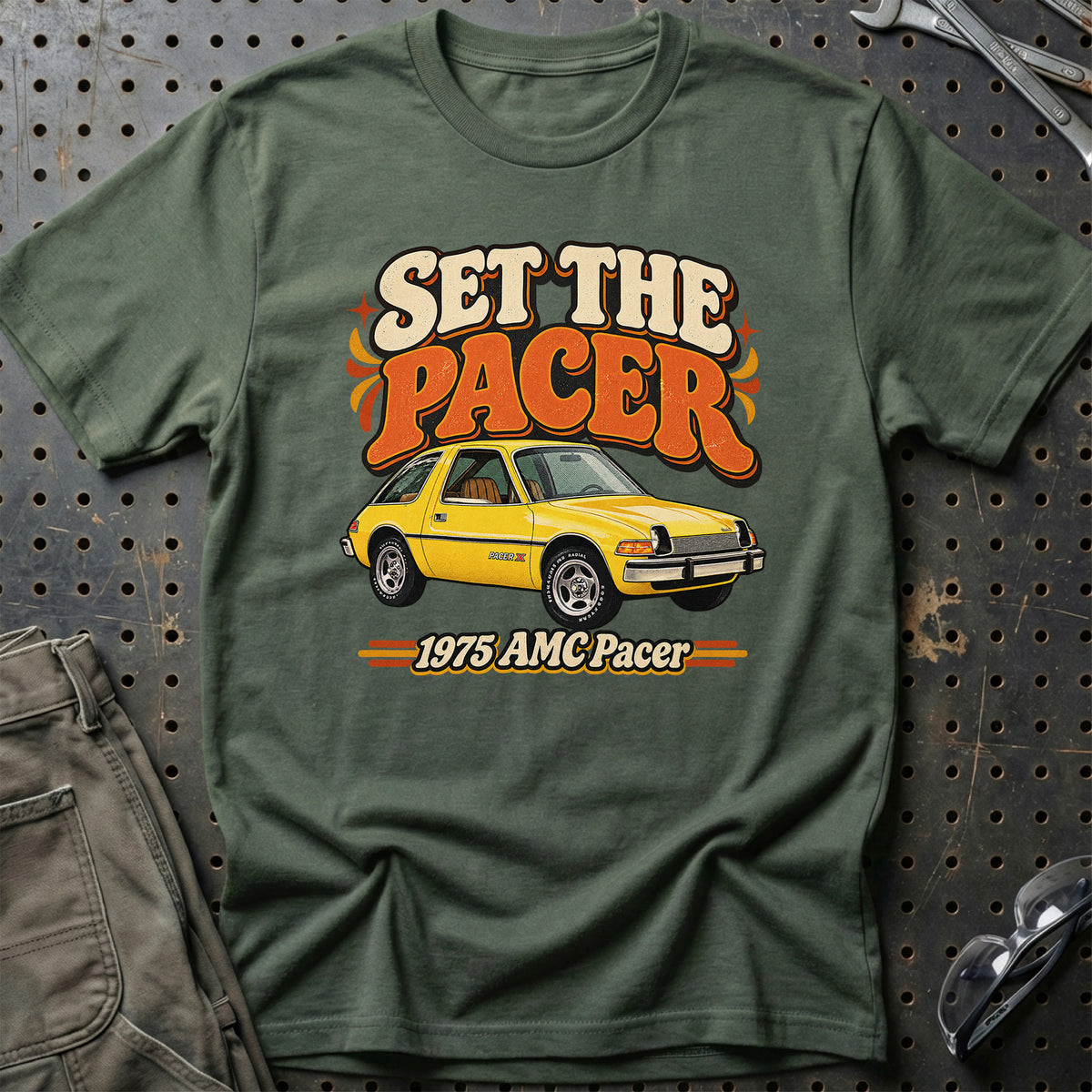 
AMC Pacer 1975 – Set the Pacer T-Shirt – Grøn Militær