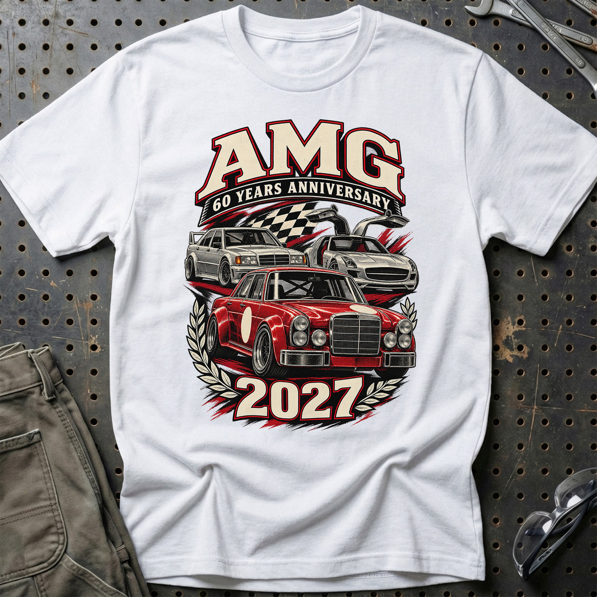 
AMG – 60 Years Anniversary 2027 T-Shirt – Hvid
