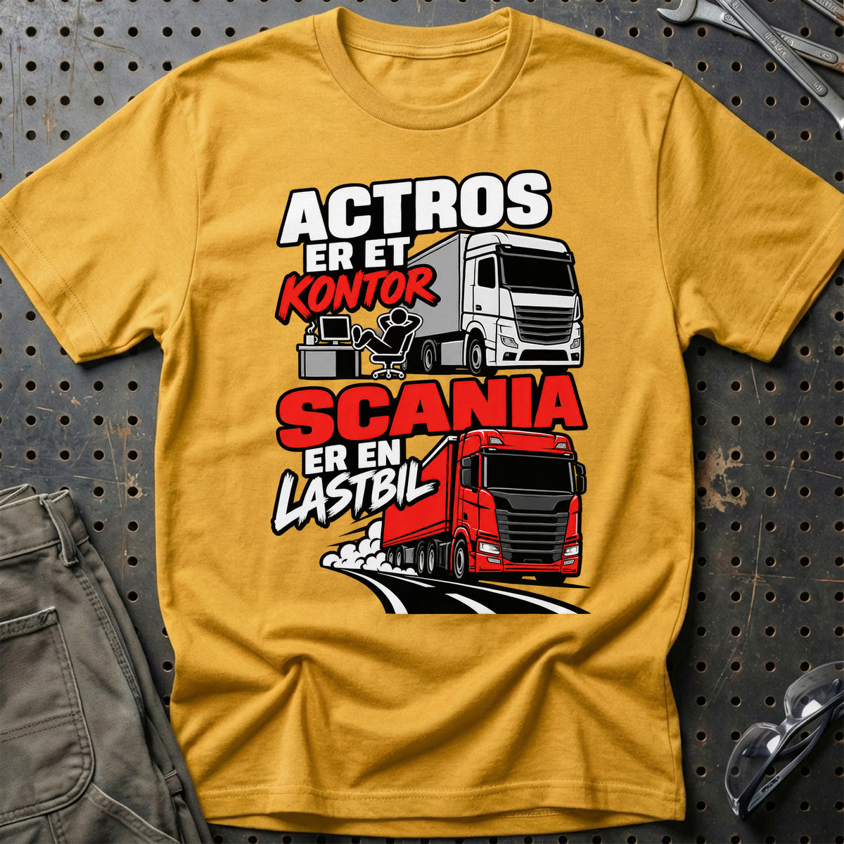 
Produktbillede af Actros Er Et Kontor – Scania Er En Lastbil T-Shirt
