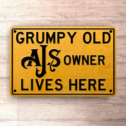 Ajs Grumpy Old Ajs Owner Lives Here Skilte, Musemåtte, Dørmåtte-Skilte-AJS-Garage Culture Shop- garage - man cave - merchandise