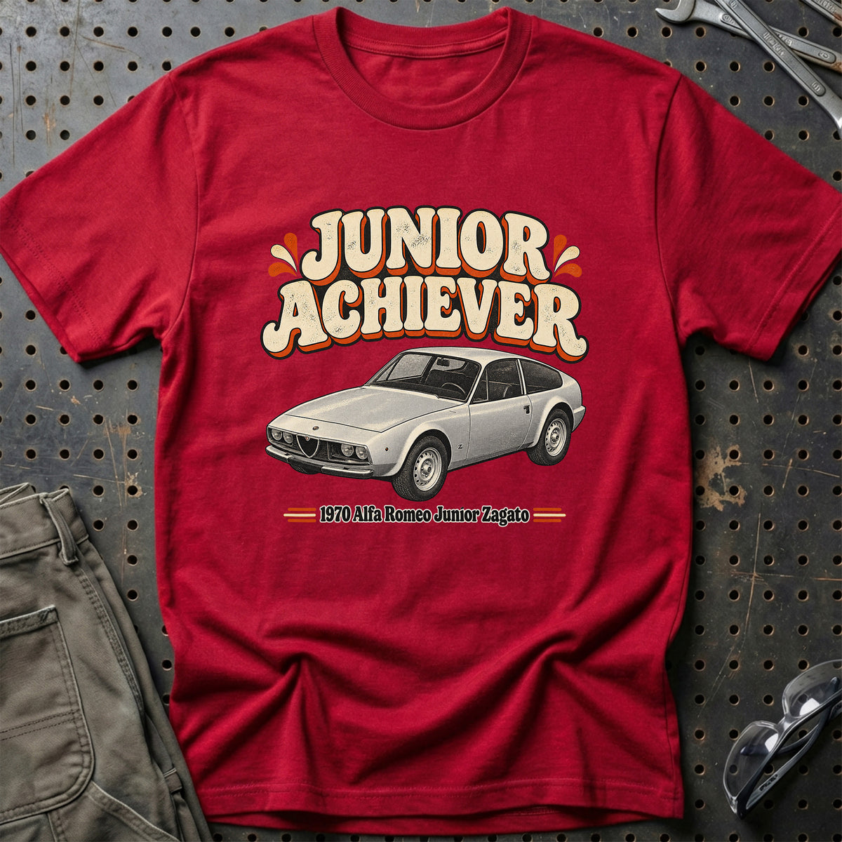 
Alfa Romeo Junior Zagato 1970 – Junior Achiever T-Shirt – Rød