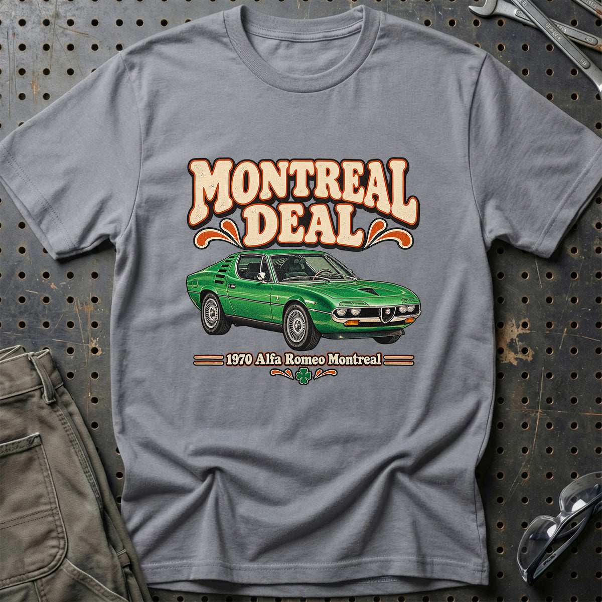 
Alfa Romeo Montreal 1970 – Montreal Deal T-Shirt – Grå Sport