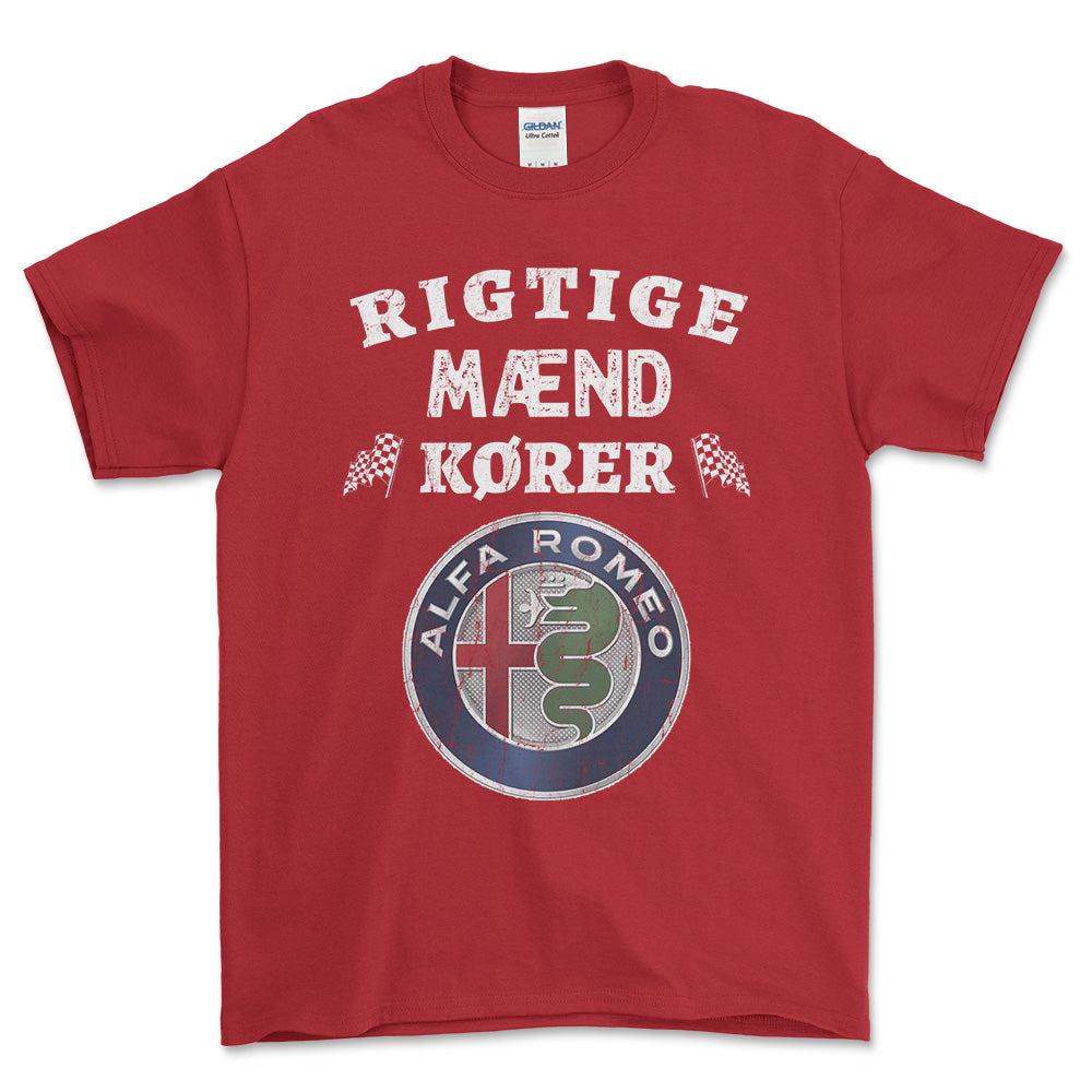 Alfa Romeo Rigtige Mænd Kører Unisex T-Shirt , Bomuld-Beklædning-Alfa Romeo-Rød-S-Forside-Garage Culture Shop- garage - man cave - merchandise