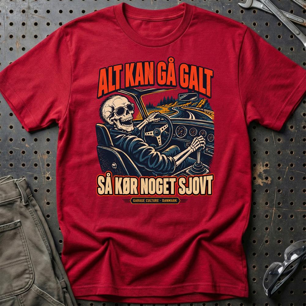 
Produktbillede af Alt Kan Gå Galt – Så Kør Noget Sjovt T-Shirt