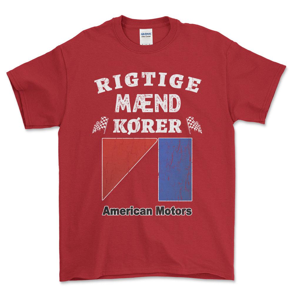 American Motors Rigtige Mænd Kører Unisex T-Shirt , Bomuld-Beklædning-AMC-Rød-S-Forside-Garage Culture Shop- garage - man cave - merchandise