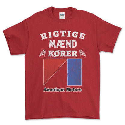 American Motors Rigtige Mænd Kører Unisex T-Shirt , Bomuld-Beklædning-AMC-Rød-S-Forside-Garage Culture Shop- garage - man cave - merchandise