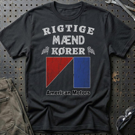 American Motors Rigtige Mænd Kører Unisex T-Shirt , Bomuld-Beklædning-AMC-Sort-S-Garage Culture Shop- garage - man cave - merchandise