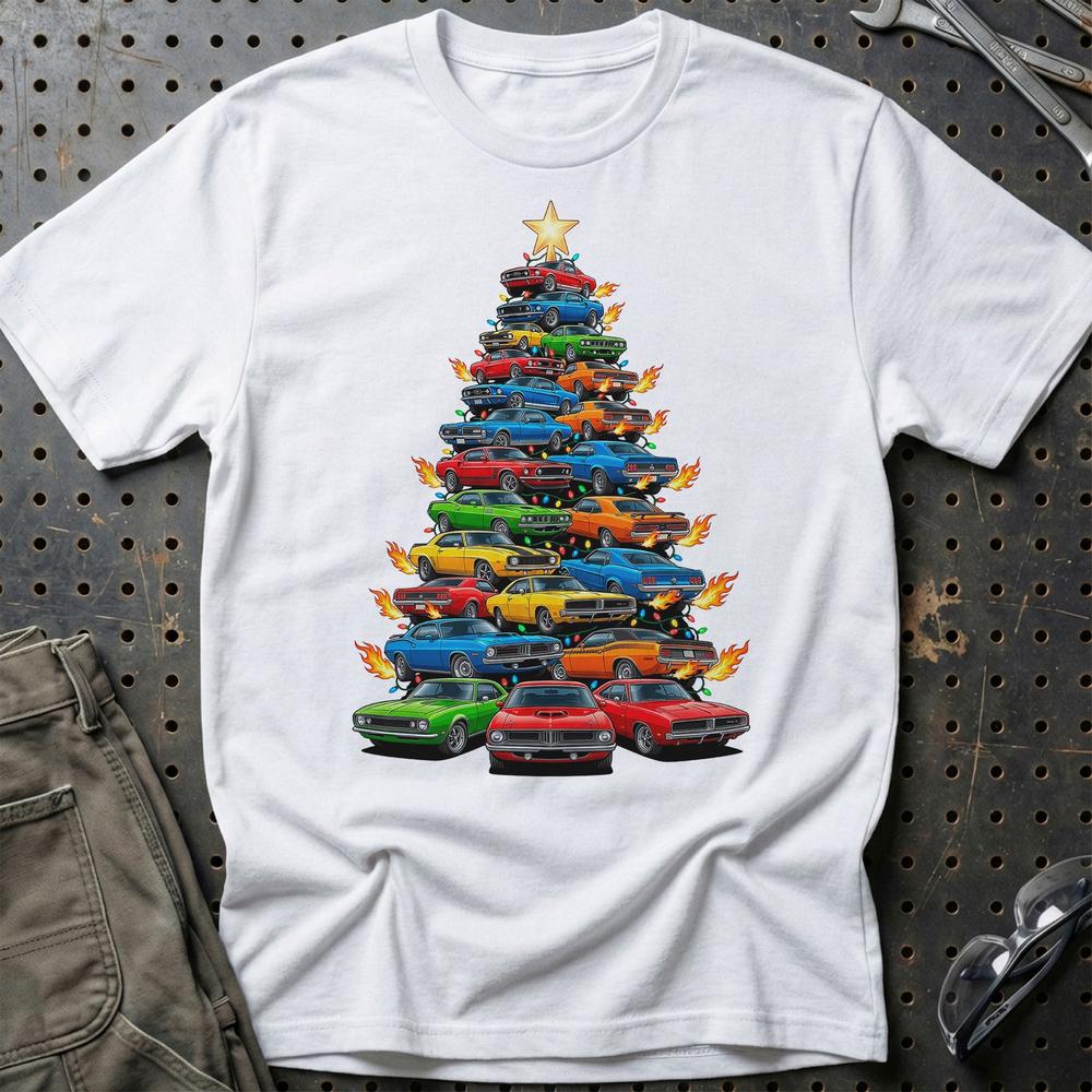 American Muscle Juletræ Christmas Tree T-Shirt-Beklædning-Muscle Car-Hvid-S-Garage Culture Shop- garage - man cave - merchandise