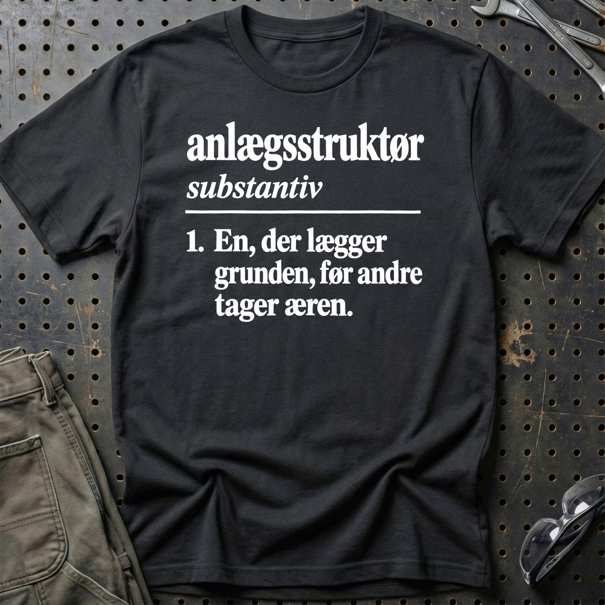 
Anlægsstruktør – Definition T-Shirt – Sort