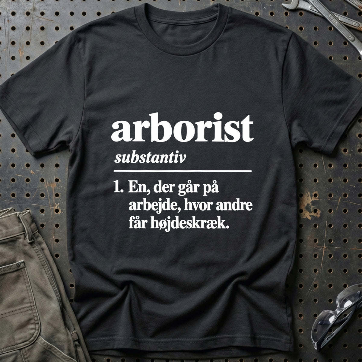 
Arborist – Definition T-Shirt – Sort