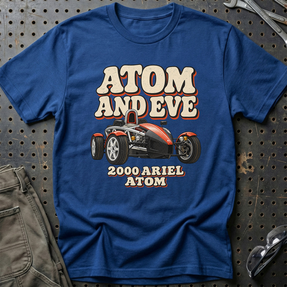 
Ariel Atom 2000 – Atom and Eve T-Shirt – Blå Royal